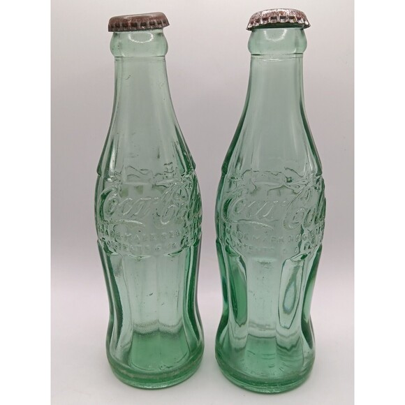 2) Coca Cola Vintage Soda Bottles Green Glass Easton MD & Havre De Grace USA Cap - Picture 1 of 14